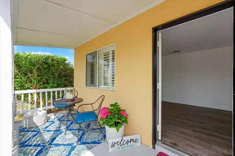 1522 Bush, Oceanside, CA 92058 photo 5