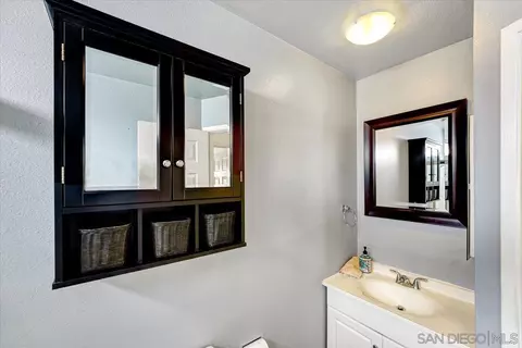 1522 Bush, Oceanside, CA 92058 photo 14