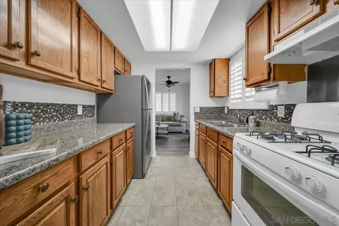 1522 Bush, Oceanside, CA 92058 photo 27