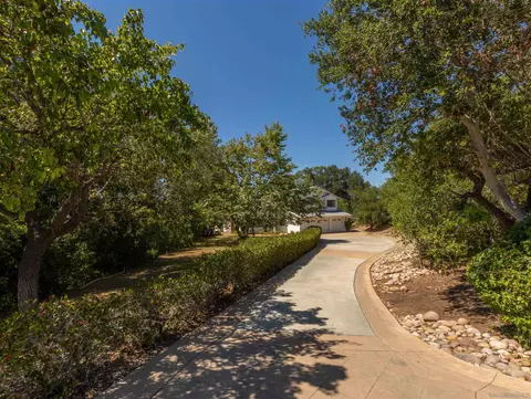 2356 Winter Haven Ln, Fallbrook, CA 92028 photo 25