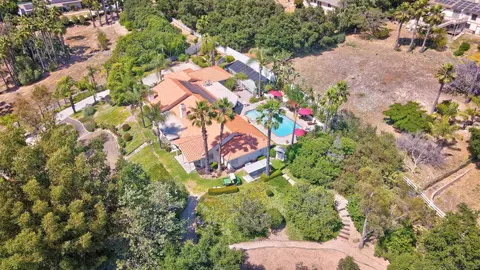 2008 Mil Sorpresas Dr, Fallbrook, CA 92028