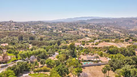 2008 Mil Sorpresas Dr, Fallbrook, CA 92028 photo 39