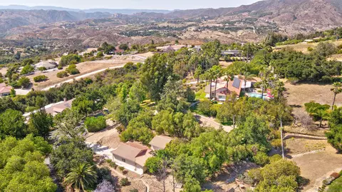 2008 Mil Sorpresas Dr, Fallbrook, CA 92028 photo 36