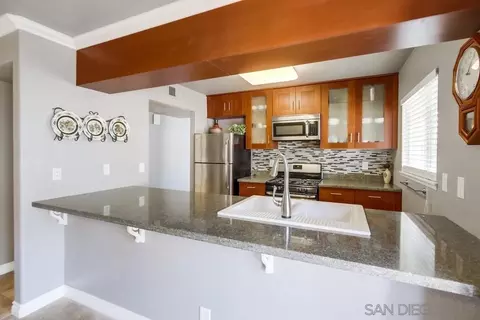880 Friendly Cir, El Cajon, CA 92021 photo 11