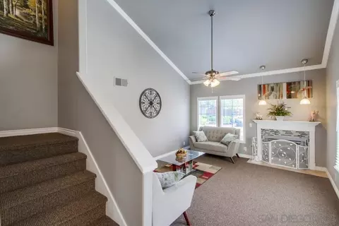 880 Friendly Cir, El Cajon, CA 92021 photo 2
