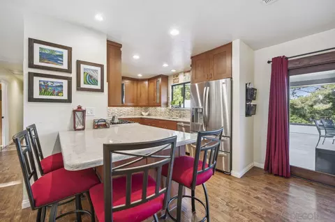 2952 Milpas Dr, Escondido, CA 92029 photo 7