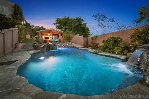501 Chesterfield Dr, Cardiff By The Sea, CA 92007