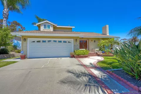 4734 Edinburgh Dr, Carlsbad, CA 92010