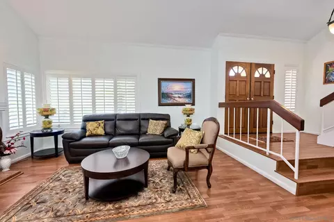 4734 Edinburgh Dr, Carlsbad, CA 92010 photo 3