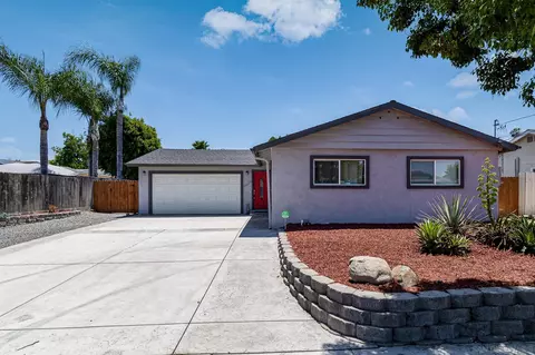 8029 Woodpecker Way, Santee, CA 92071 photo 2