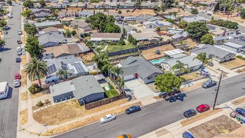 8029 Woodpecker Way, Santee, CA 92071 photo 7