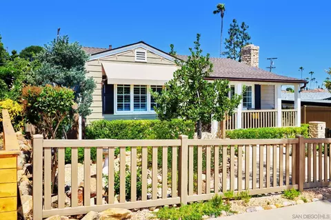 4579 3rd St, La Mesa, CA 91941