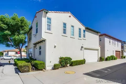 1498 Mosaic Gln, Escondido, CA 92029