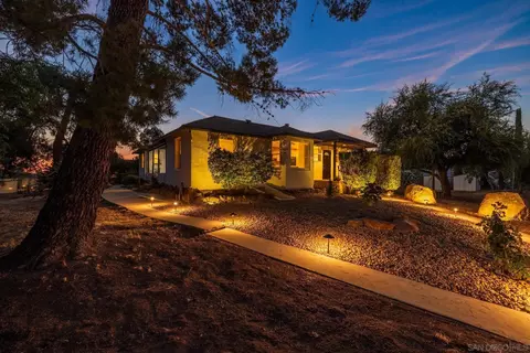 1230 Arnold Way, Alpine, CA 91901