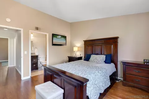 6914 Peach Tree Rd, Carlsbad, CA 92011 photo 14
