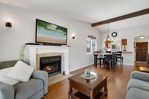 6914 Peach Tree Rd, Carlsbad, CA 92011 photo 4