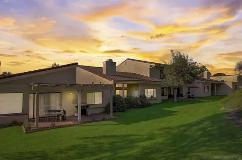 17709 Valle De Lobo Dr, Poway, CA 92064