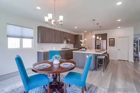 9056 Trailridge, Santee, CA 92071 photo 7