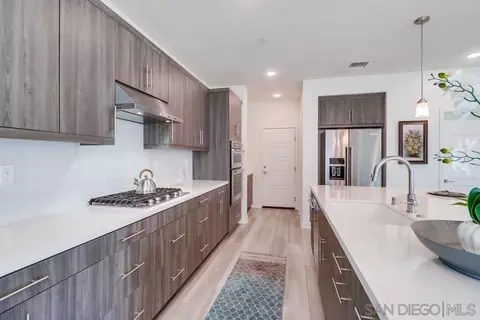 9056 Trailridge, Santee, CA 92071 photo 10