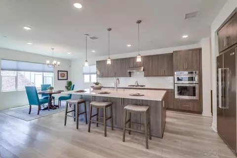 9056 Trailridge, Santee, CA 92071 photo 6