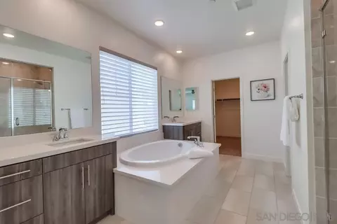 9056 Trailridge, Santee, CA 92071 photo 22