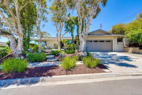 3826 Liggett Dr, San Diego, CA 92106