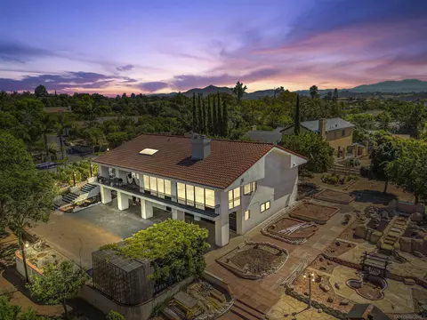 346 Vista Del Indio, Fallbrook, CA 92028
