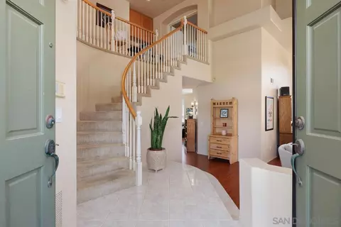 920 Honeysuckle Dr, San Marcos, CA 92078 photo 5