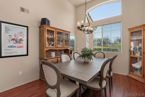 920 Honeysuckle Dr, San Marcos, CA 92078 photo 9