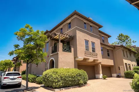 2702 Piantino Cir, San Diego, CA 92108