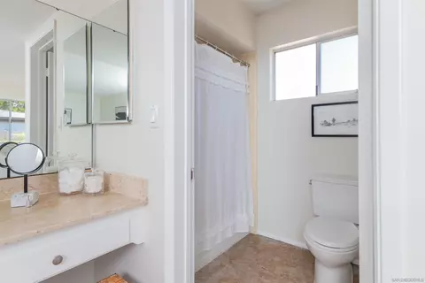 5855 Cactus Way, La Jolla, CA 92037 photo 19