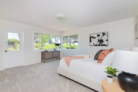 5855 Cactus Way, La Jolla, CA 92037 photo 16