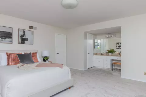 5855 Cactus Way, La Jolla, CA 92037 photo 17