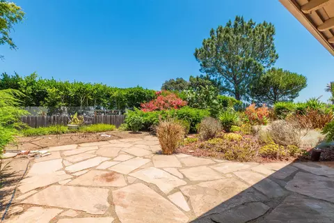 5855 Cactus Way, La Jolla, CA 92037 photo 21