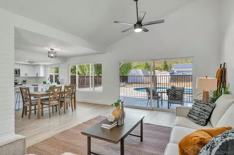 24936 Via Lopez Ct, Ramona, CA 92065 photo 10