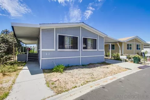 200 S Emerald Dr #83, Vista, CA 92081