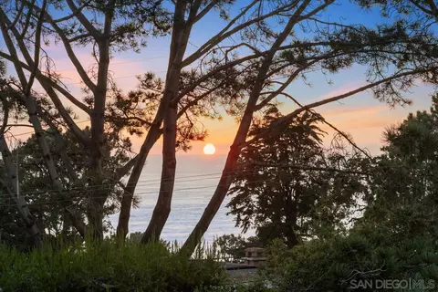 545 Avenida Primavera, Del Mar, CA 92014