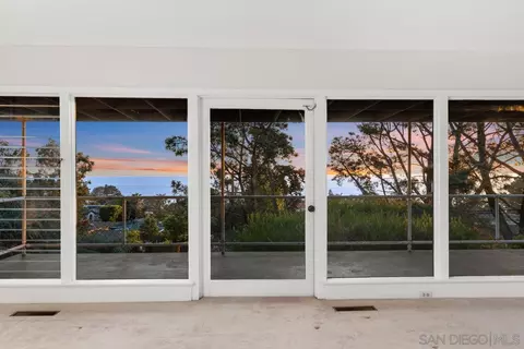 545 Avenida Primavera, Del Mar, CA 92014 photo 10