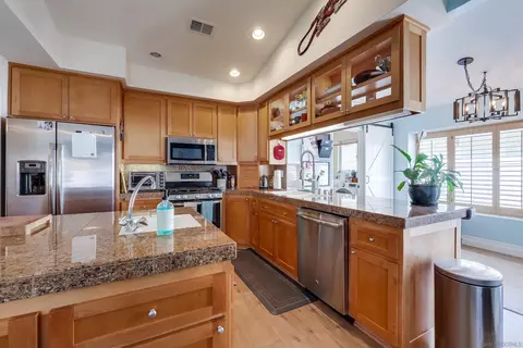 17104 Cliquot Ct, Poway, CA 92064 photo 11