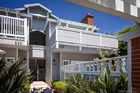 828 D, Coronado, CA 92118 photo 3