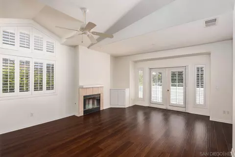 828 D, Coronado, CA 92118 photo 9