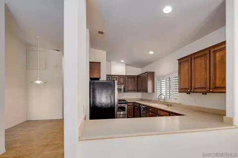 828 D, Coronado, CA 92118 photo 7