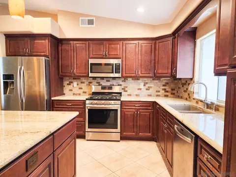 24409 Ysidro Dr, Ramona, CA 92065 photo 9
