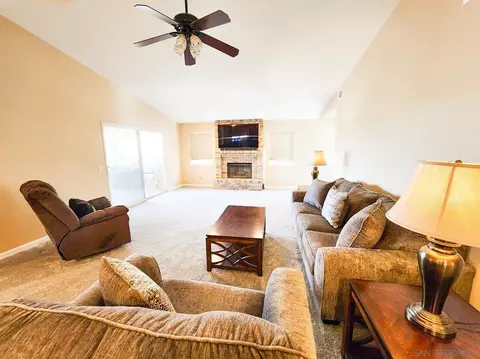 24409 Ysidro Dr, Ramona, CA 92065 photo 5