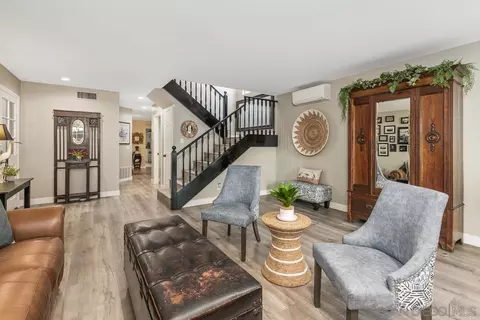 330 B, Coronado, CA 92118 photo 7