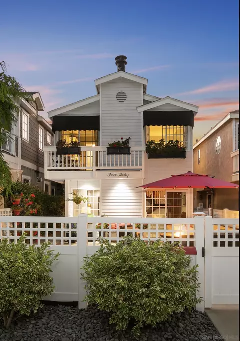 330 B, Coronado, CA 92118 photo 33