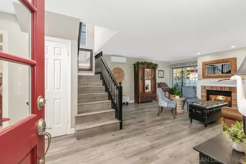 330 B, Coronado, CA 92118 photo 5