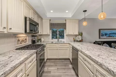 330 B, Coronado, CA 92118 photo 14