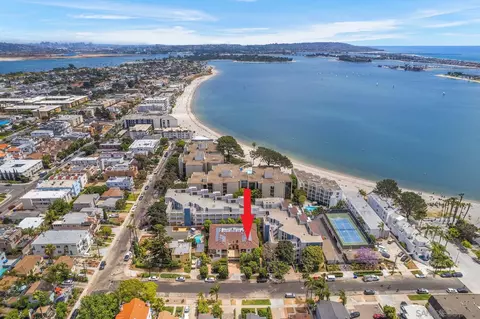1353 La Palma St, San Diego, CA 92109