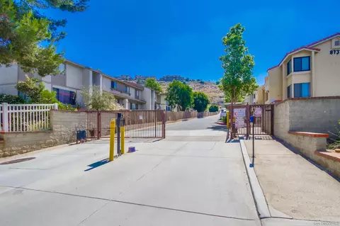 8731 Graves Ave #11, Santee, CA 92071